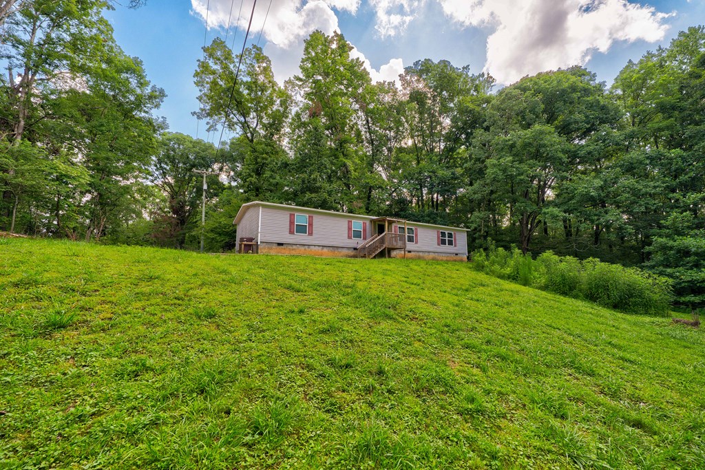 6496 Boardtown Road, Ellijay
