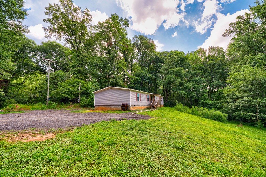 6496 Boardtown Road, Ellijay