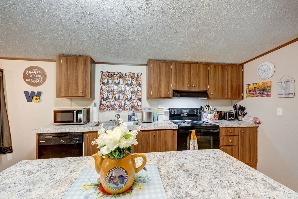 6496 Boardtown Road, Ellijay