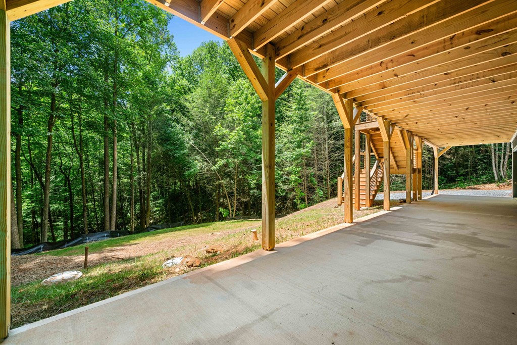 641 Bryant Farm Lane