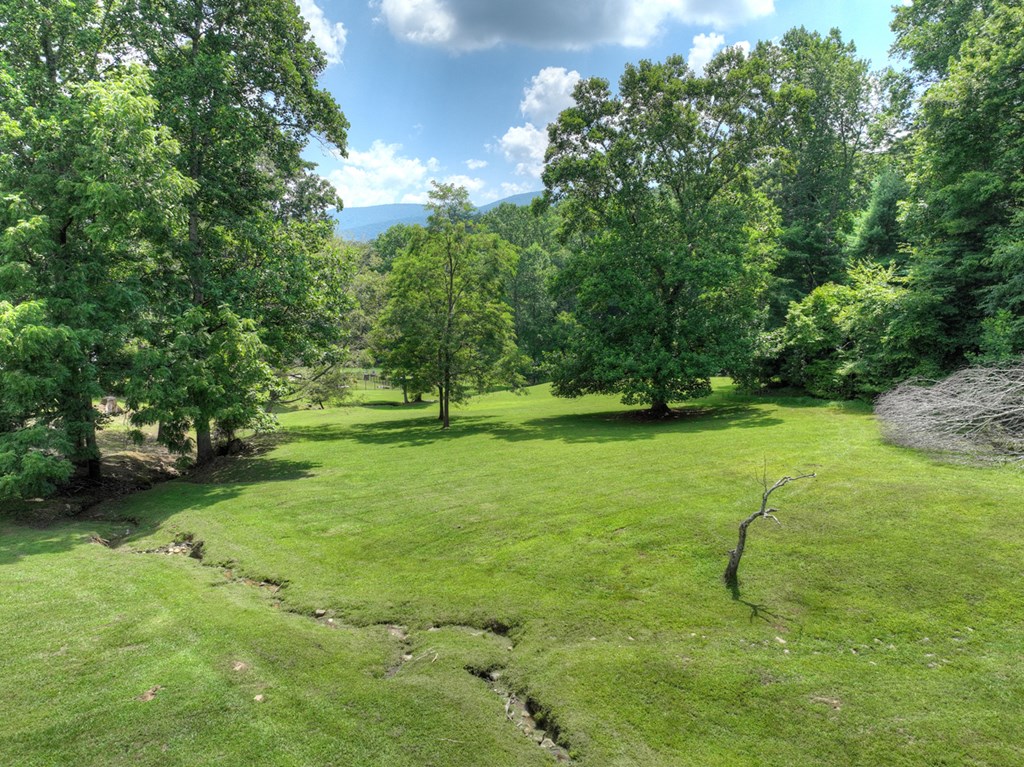 Lot 4 Greystone Trace