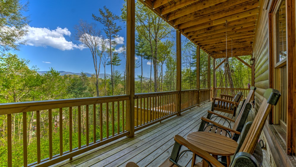 43 Dustin Drive S
