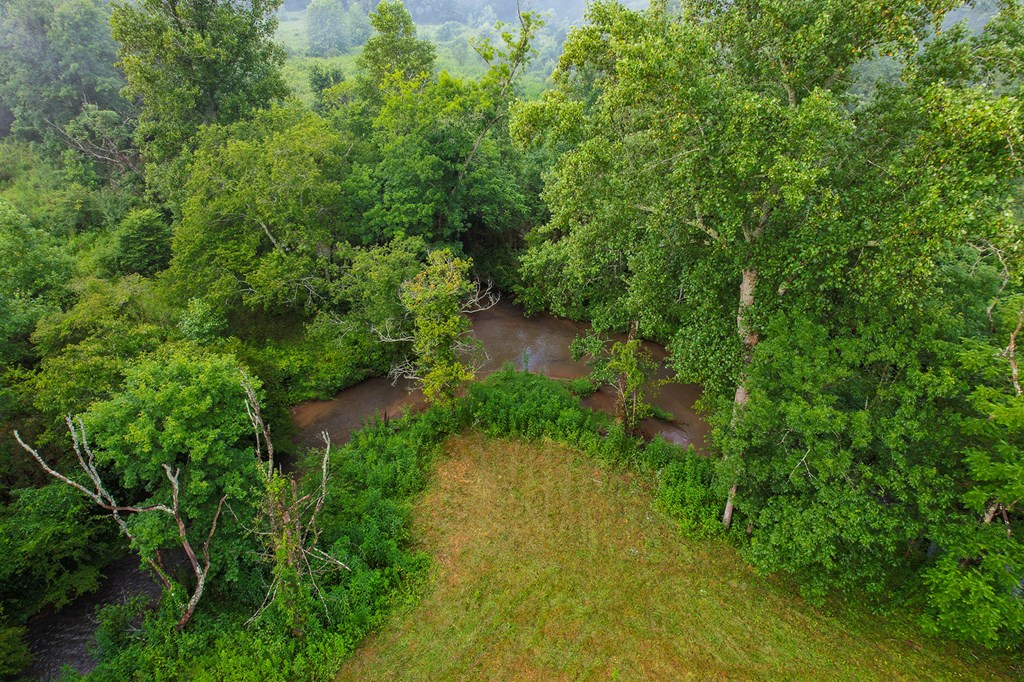 1055 New Liberty Trail