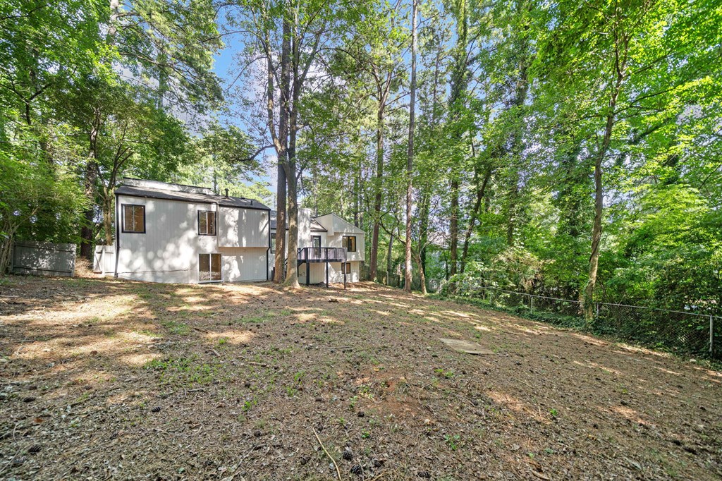 3923 Lookout Point Drive