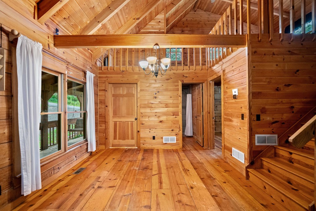 77 Long View Lane