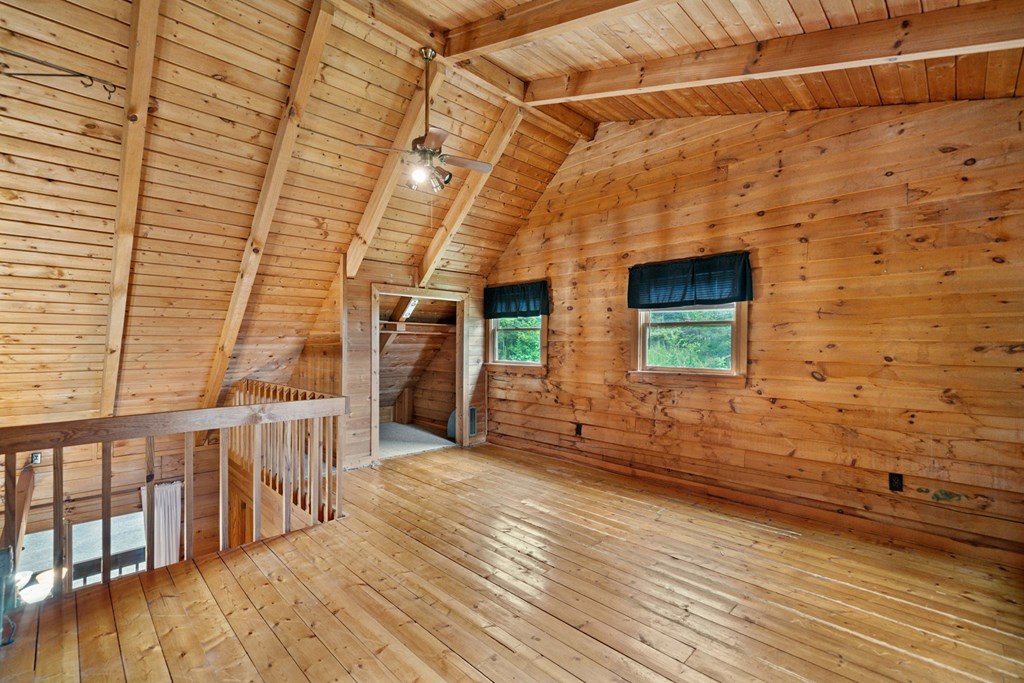 77 Long View Lane