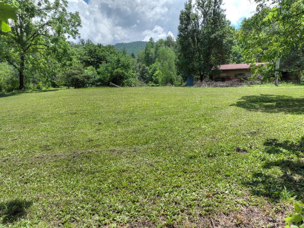 3760 Devils Den Road