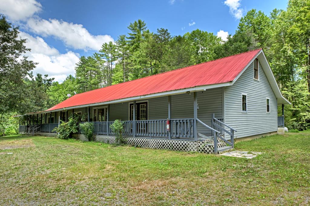 3760 Devils Den Road