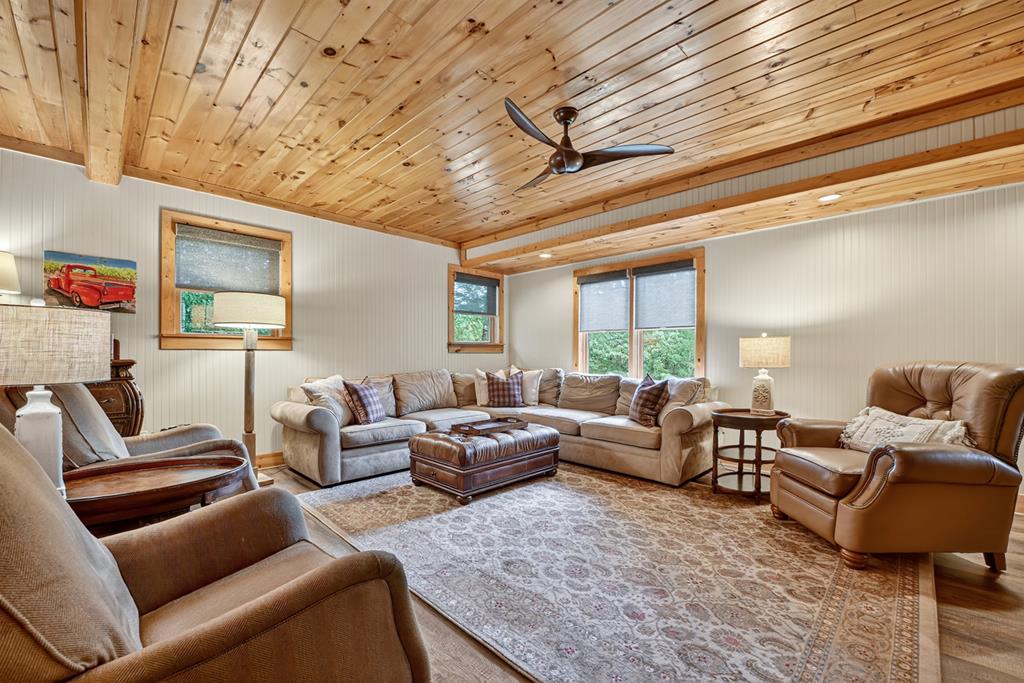 683 Talona Mountain Road