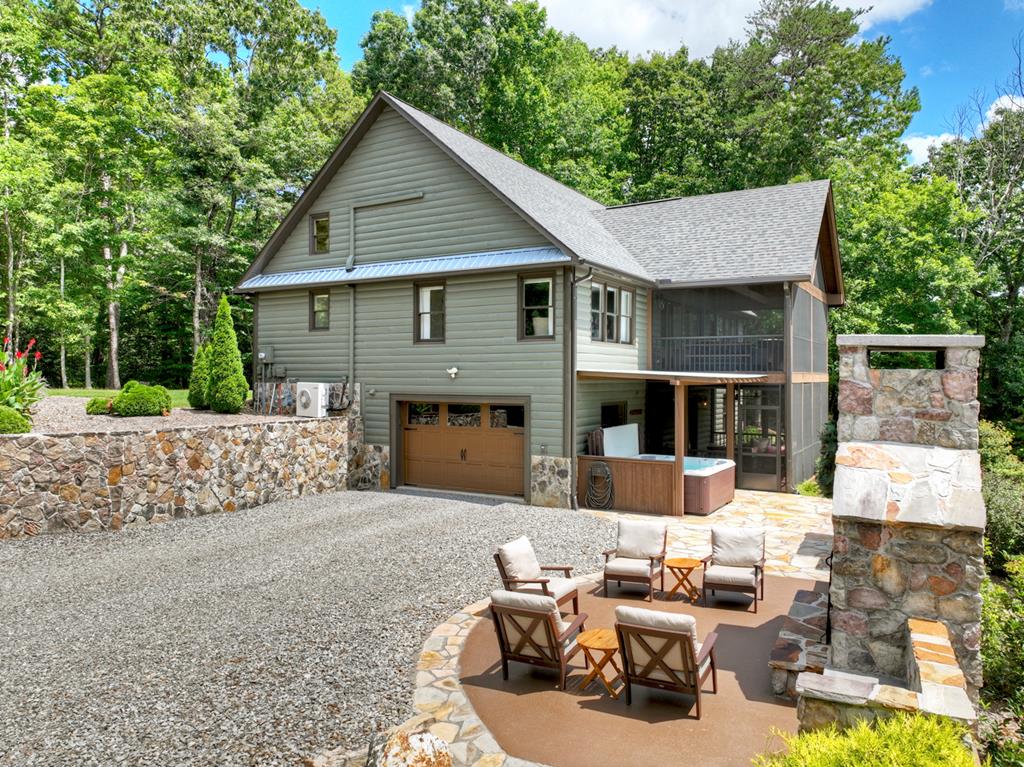 683 Talona Mountain Road