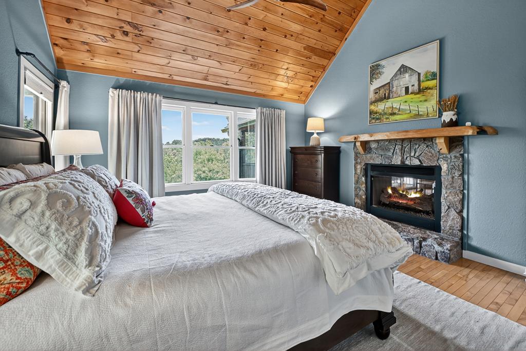 683 Talona Mountain Road
