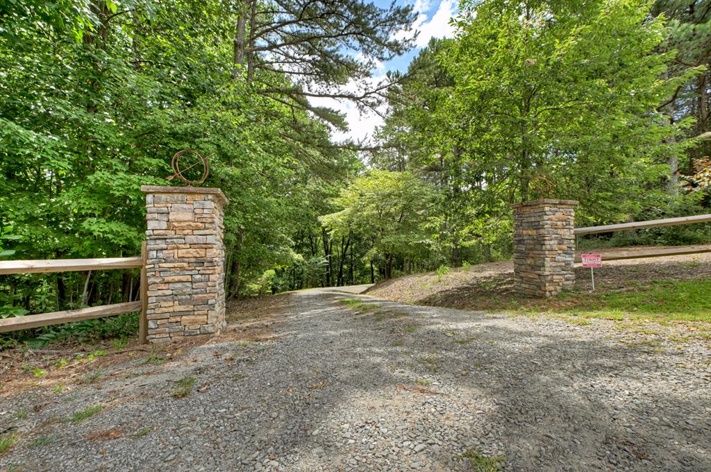 683 Talona Mountain Road
