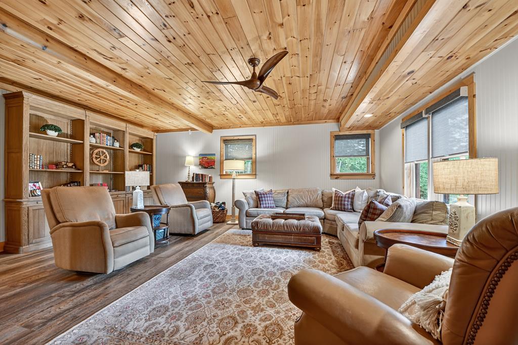 683 Talona Mountain Road