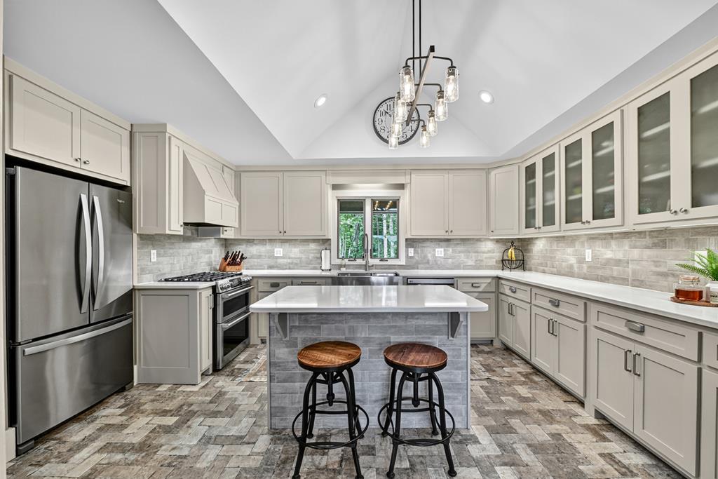 683 Talona Mountain Road