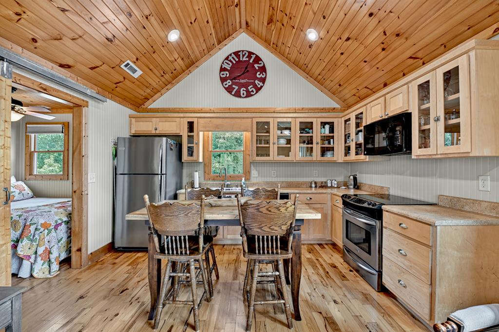 683 Talona Mountain Road