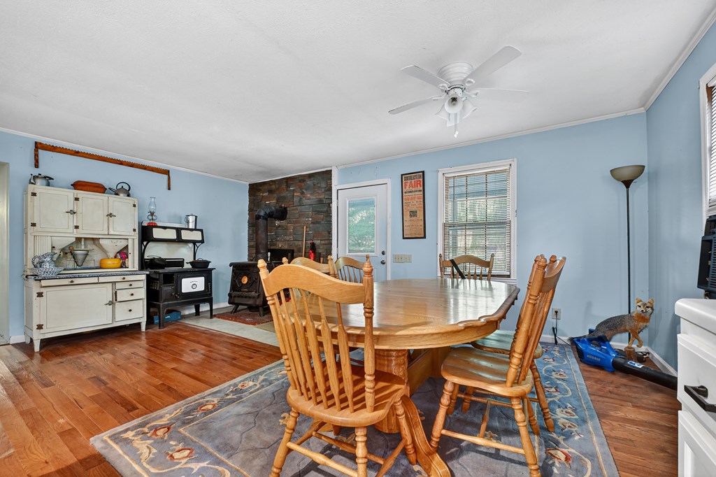 1170 Winchester Creek