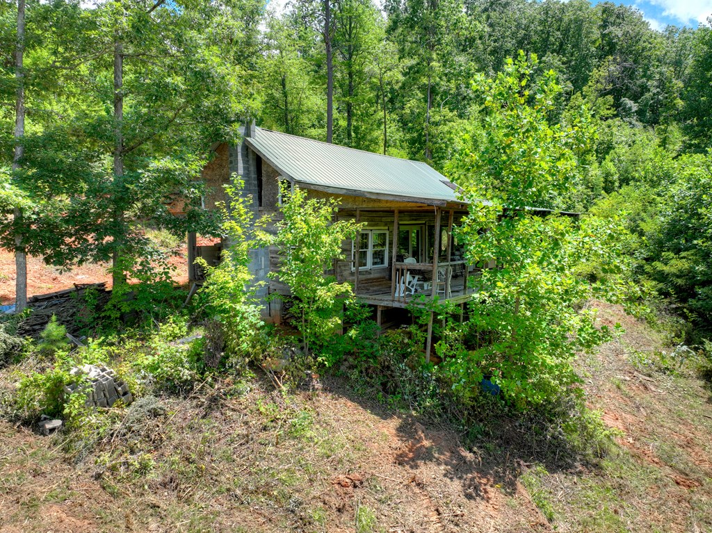 1170 Winchester Creek