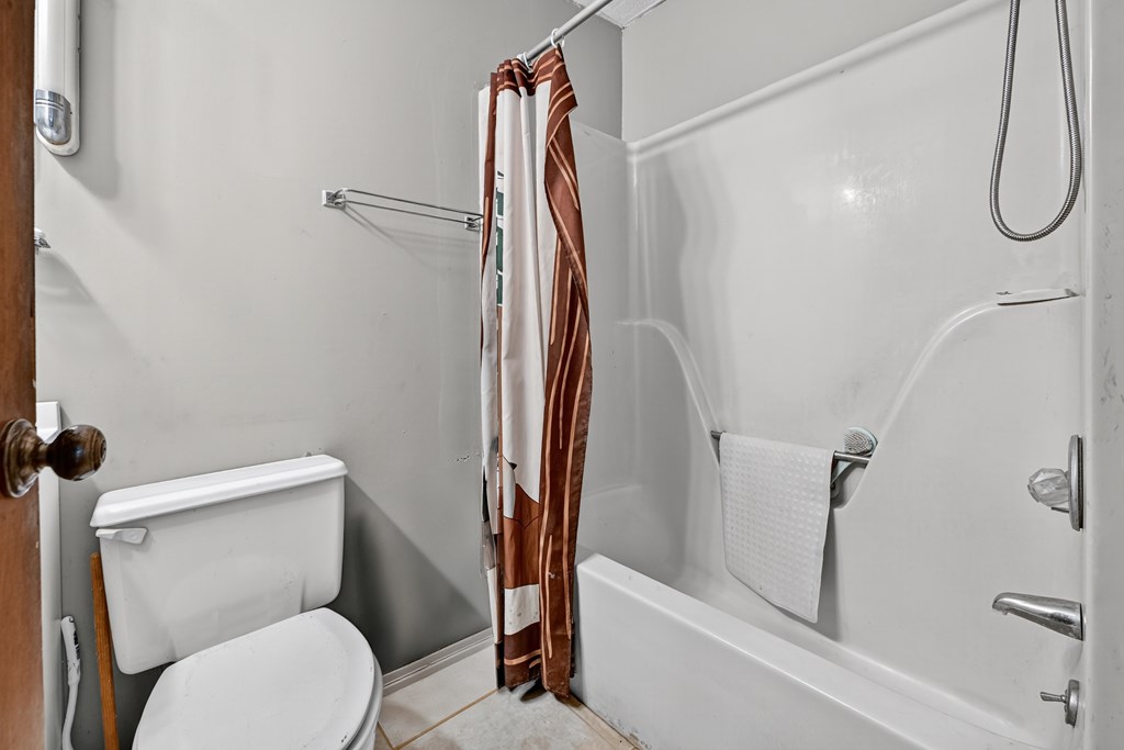 1170 Winchester Creek