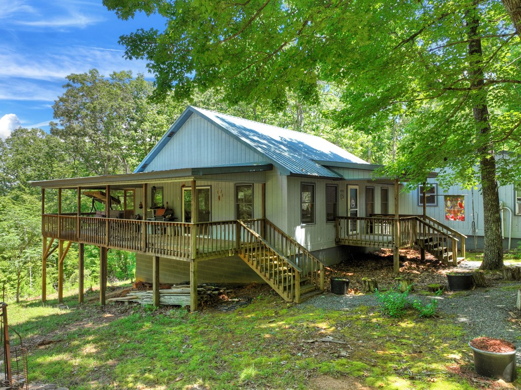 1170 Winchester Creek