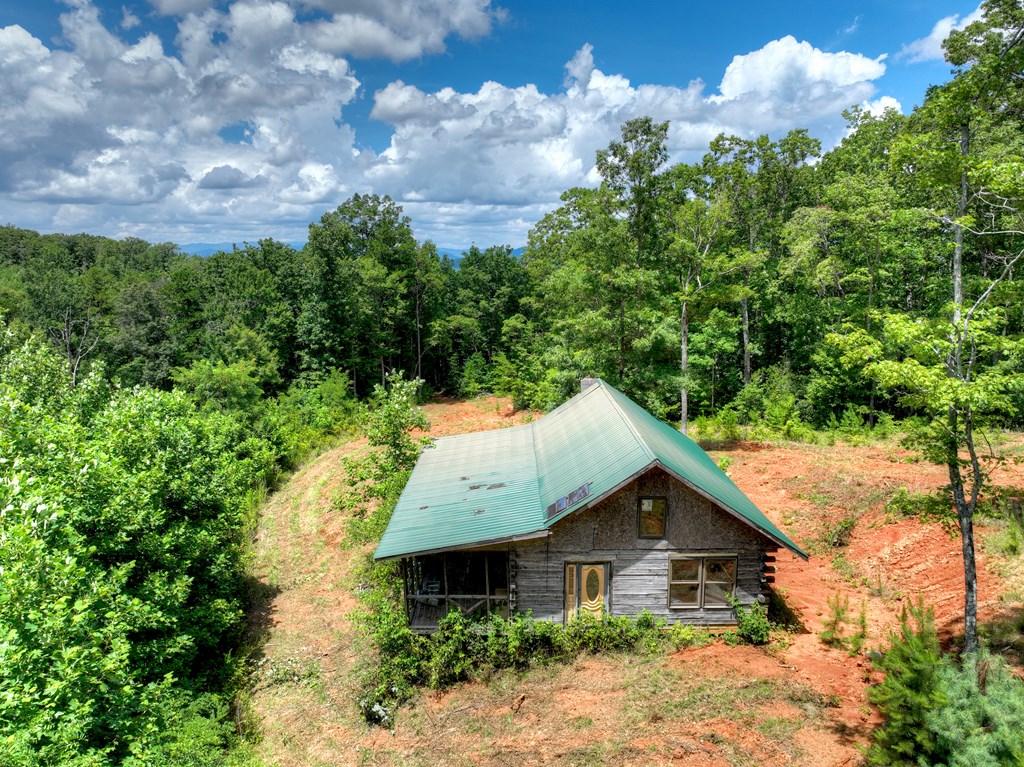 1170 Winchester Creek