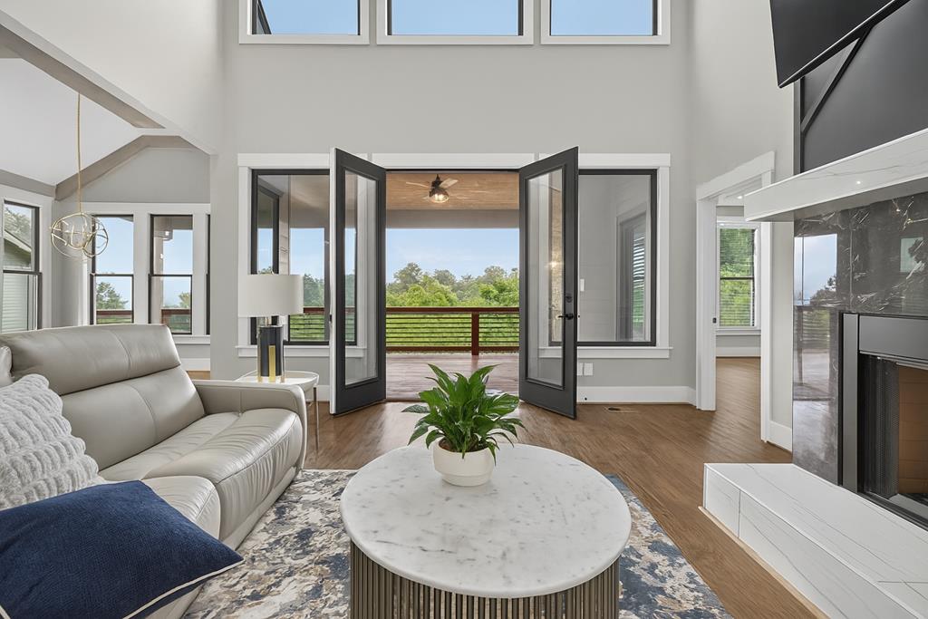 190 Summit View Lane