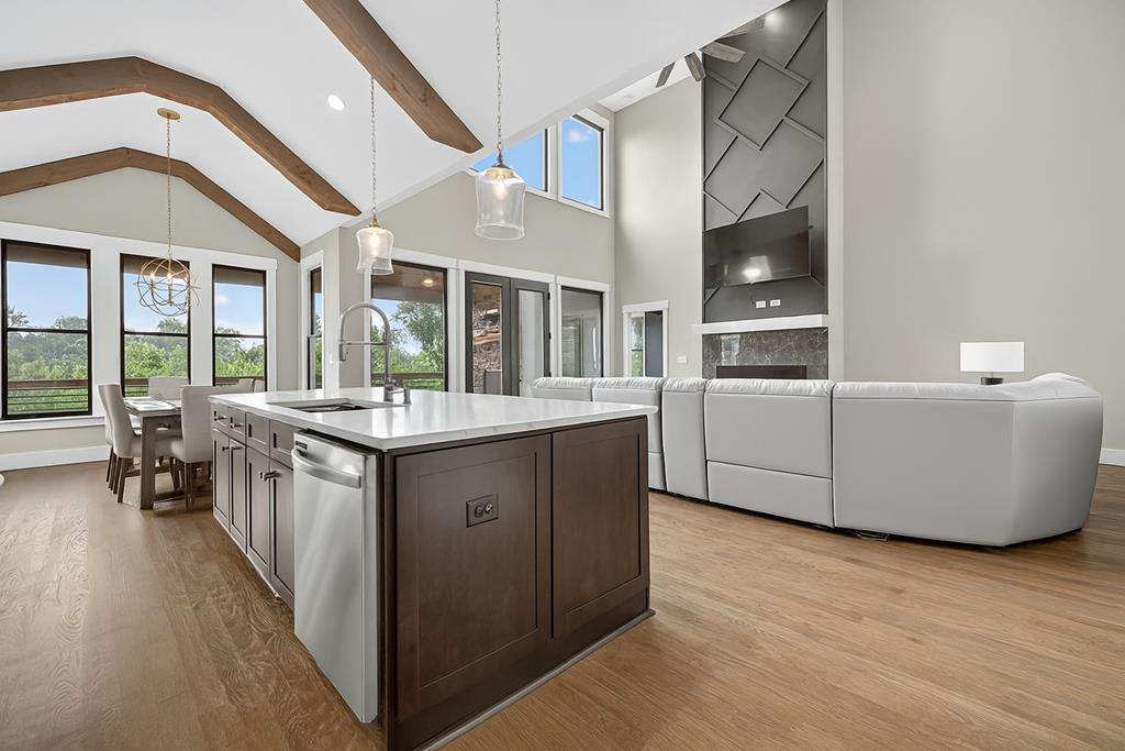 190 Summit View Lane