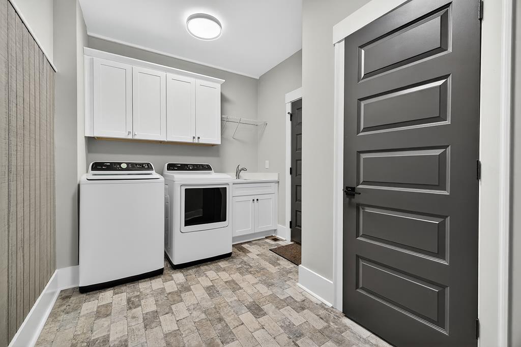 190 Summit View Lane