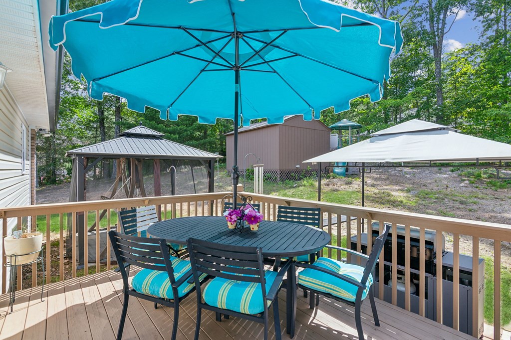 133 Whispering Oaks Drive