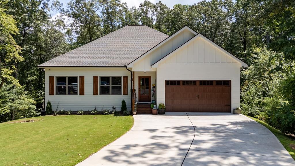146 Hackney Trail