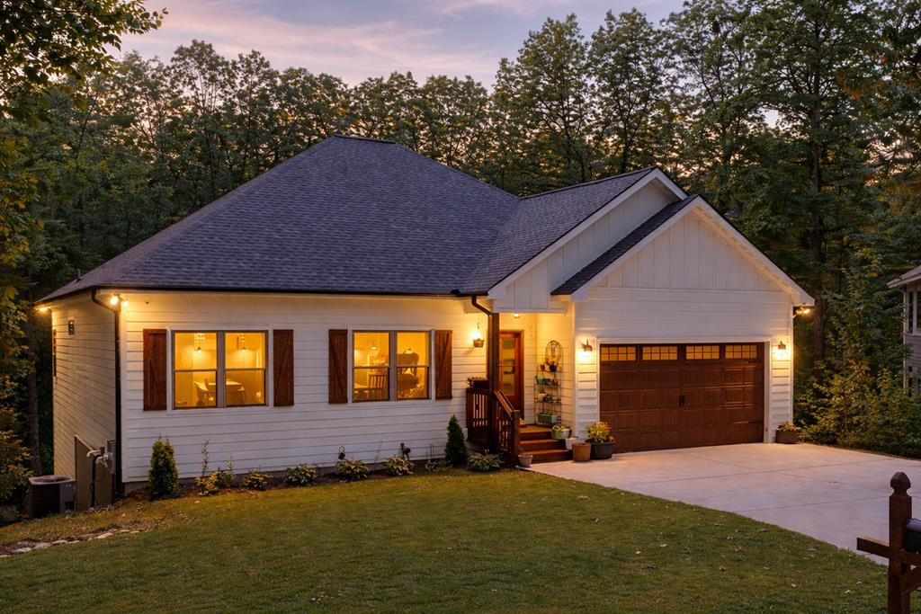 146 Hackney Trail