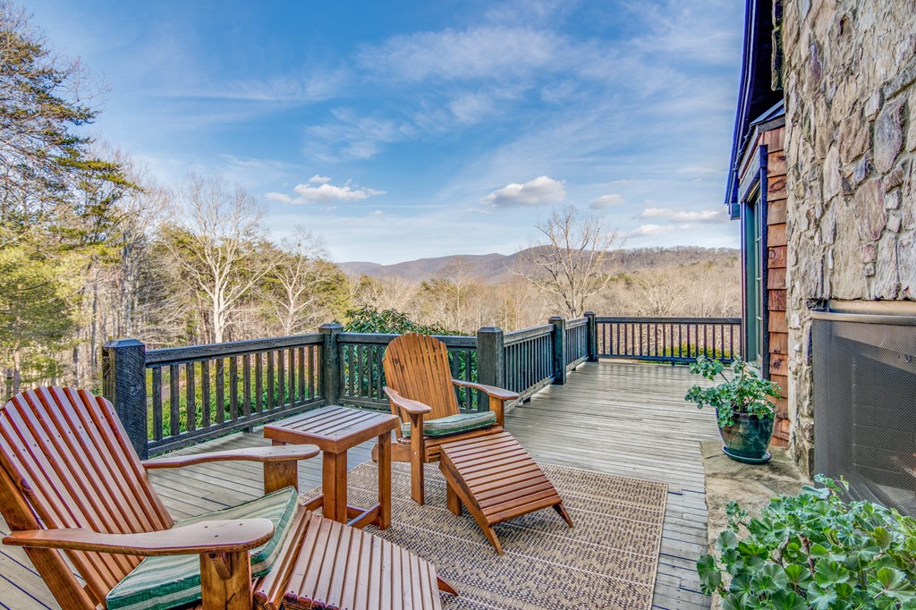 336 Greystone Trace