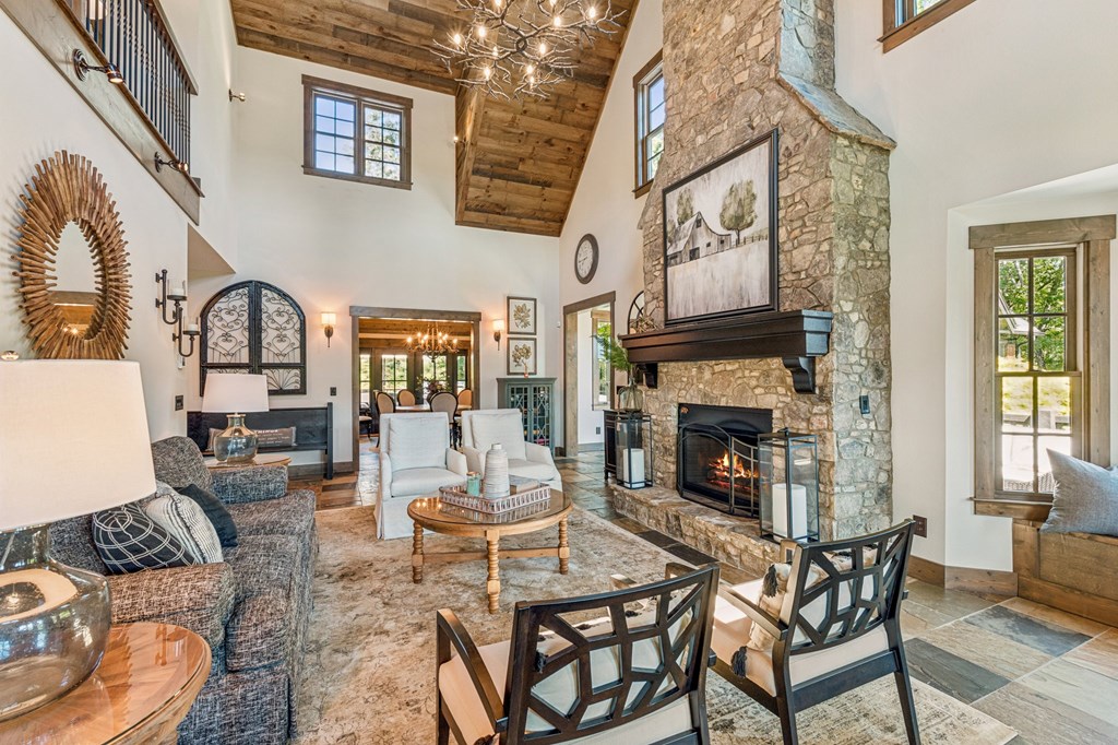 336 Greystone Trace