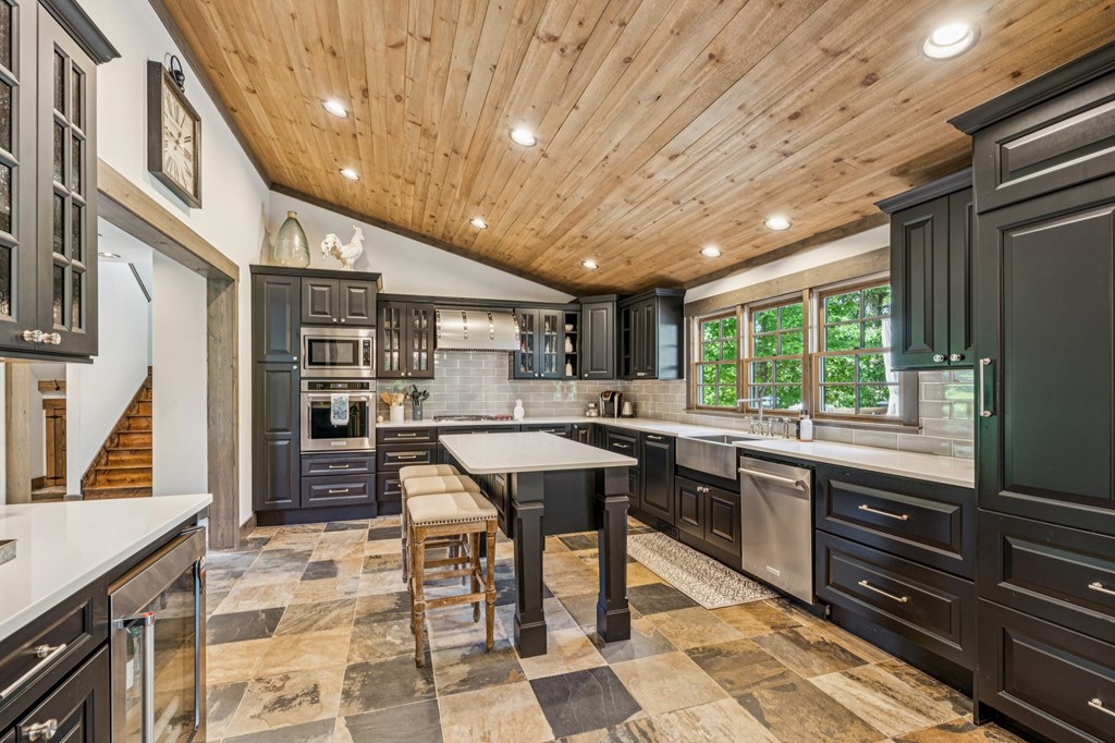 336 Greystone Trace