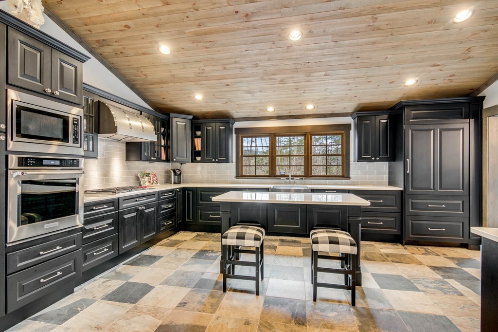 336 Greystone Trace
