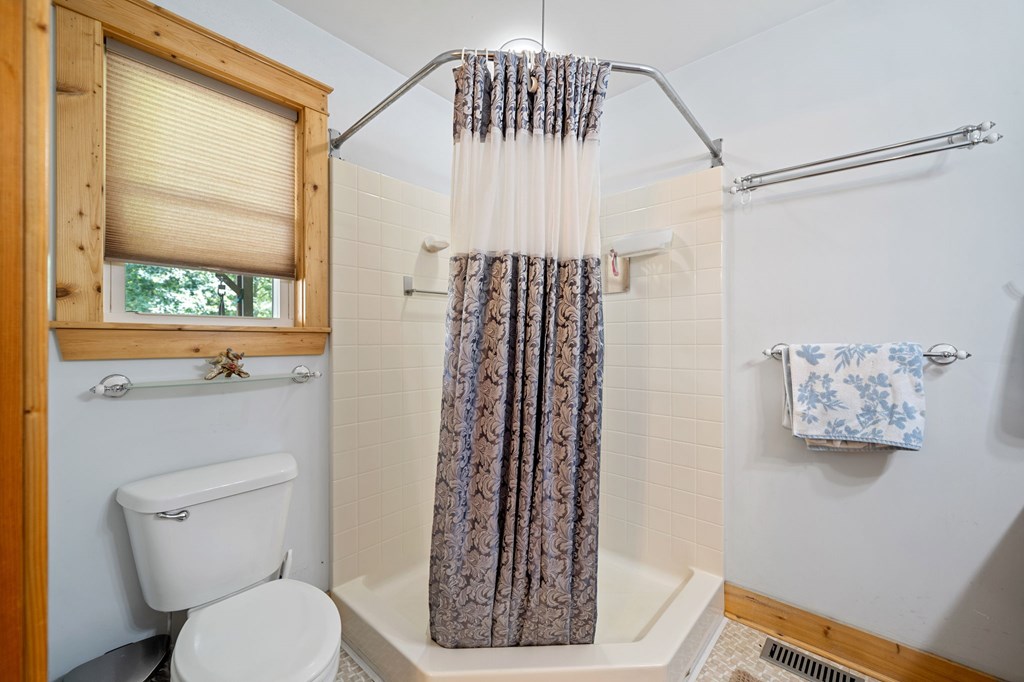 564 Scrougetown Road