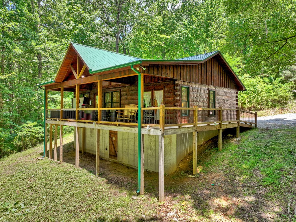 1554 Piney Spur Road S