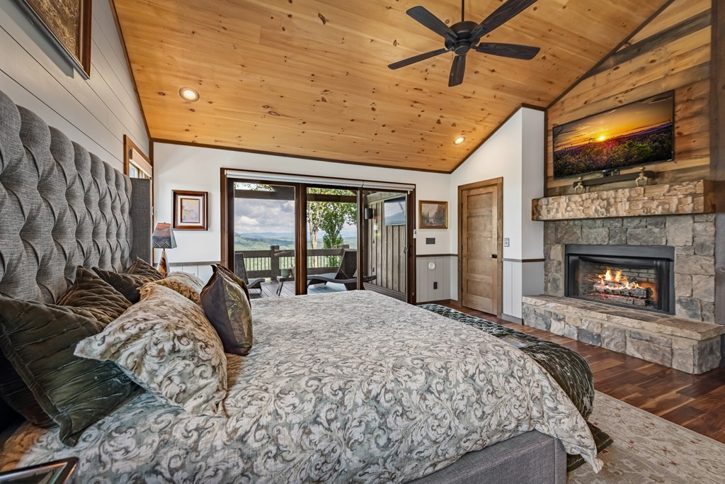 520 Overlook Drive