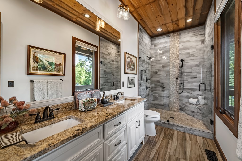 520 Overlook Drive