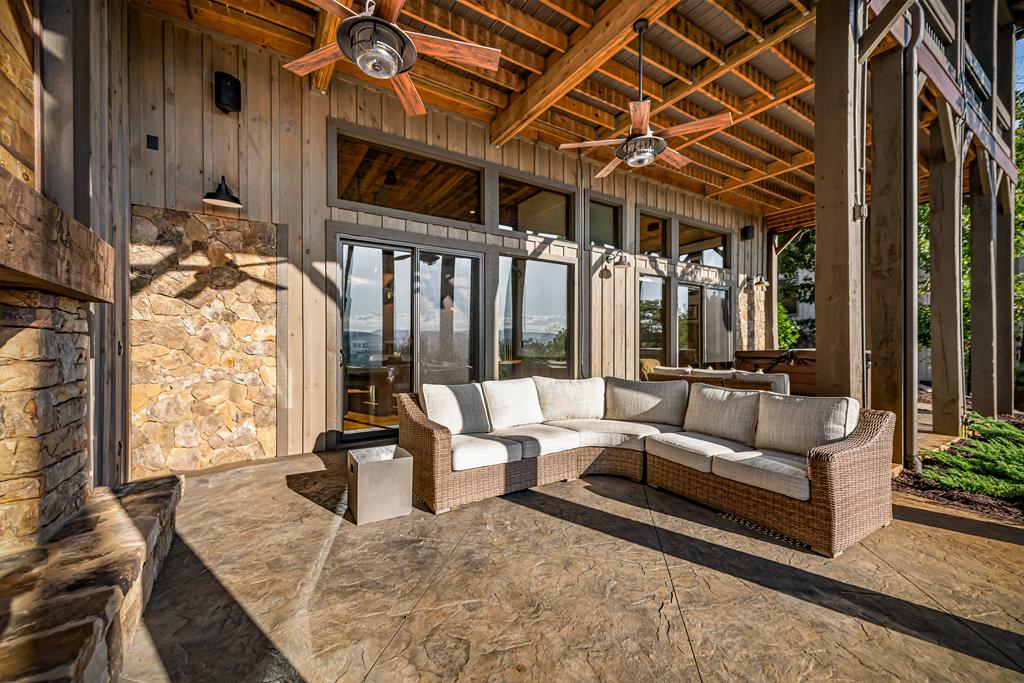 520 Overlook Drive