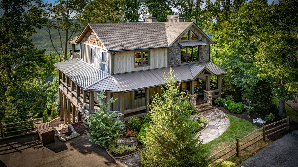 520 Overlook Drive