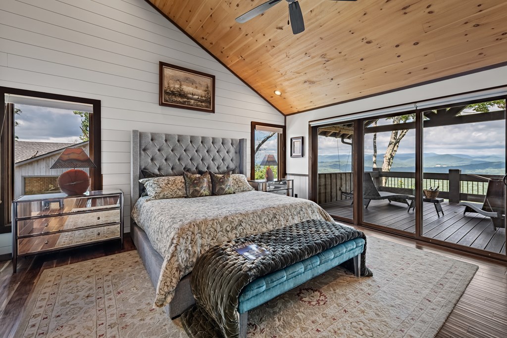 520 Overlook Drive