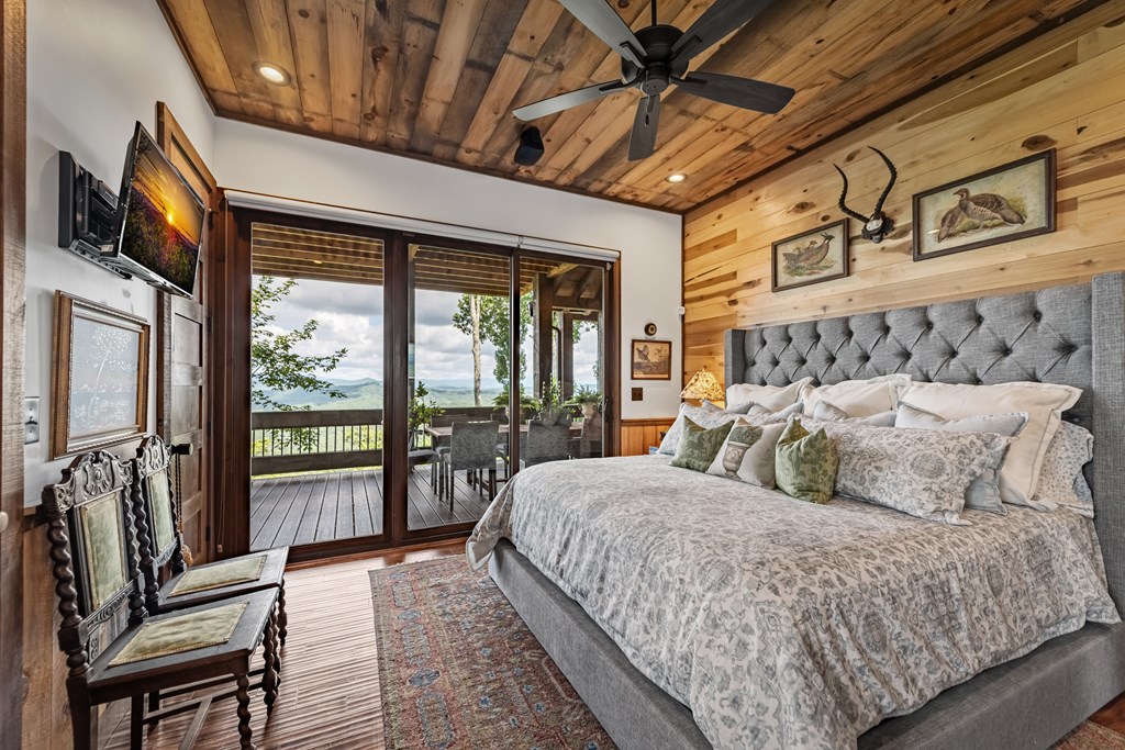 520 Overlook Drive