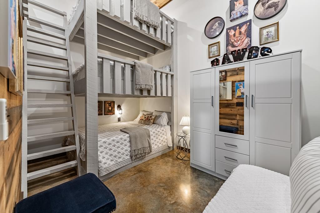 520 Overlook Drive