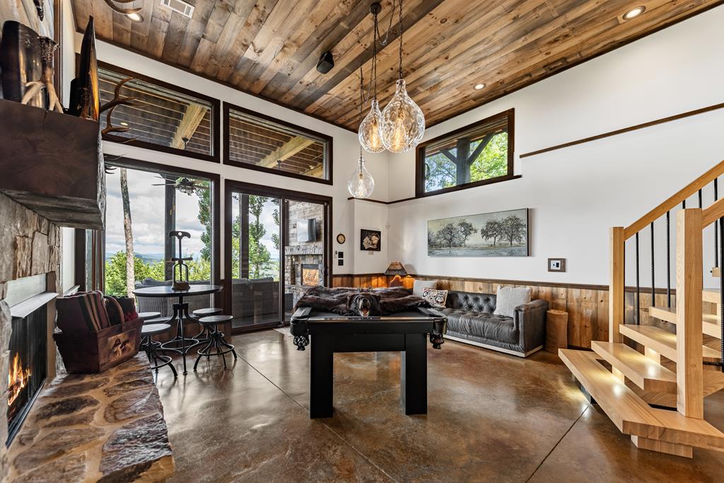 520 Overlook Drive
