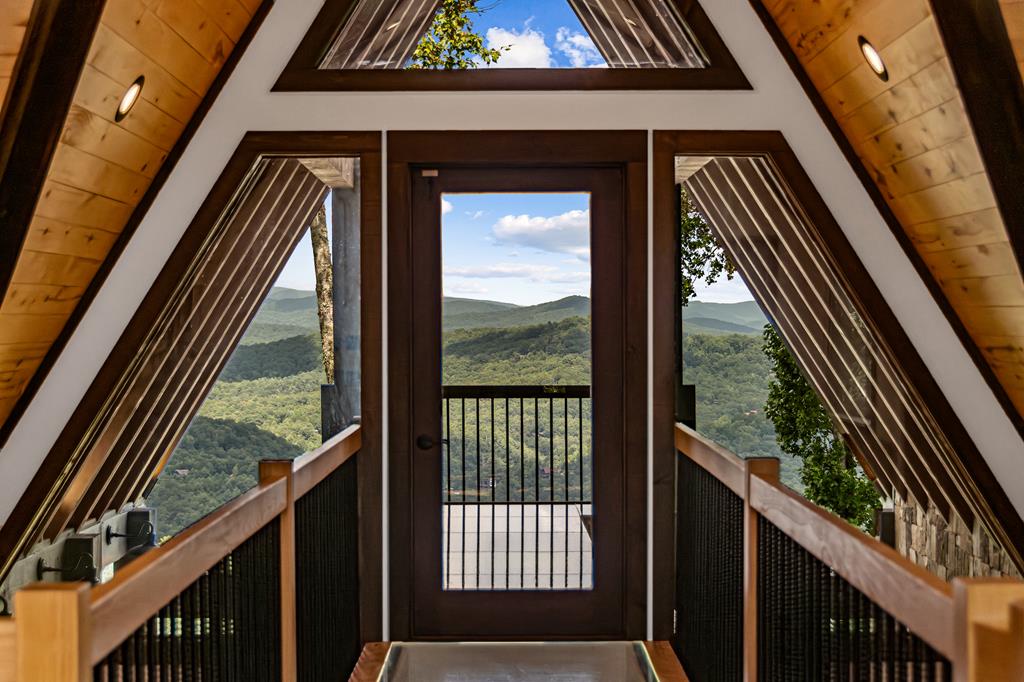 520 Overlook Drive