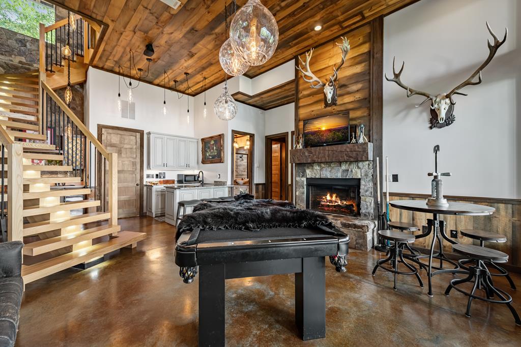 520 Overlook Drive