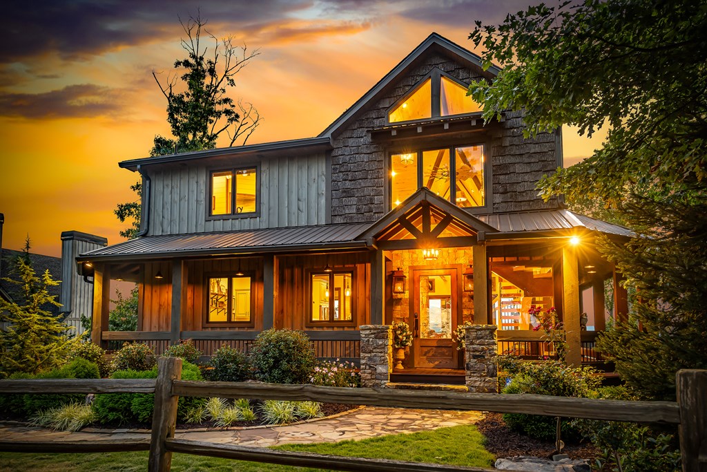 520 Overlook Drive