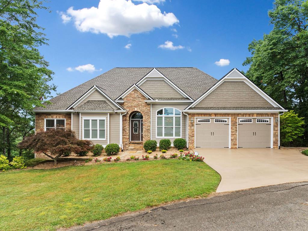 887 Oceola Drive