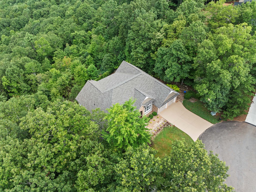887 Oceola Drive
