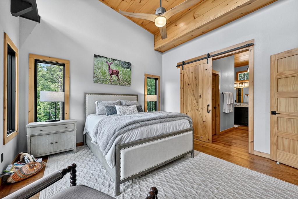 146 Hickory Nut Trail